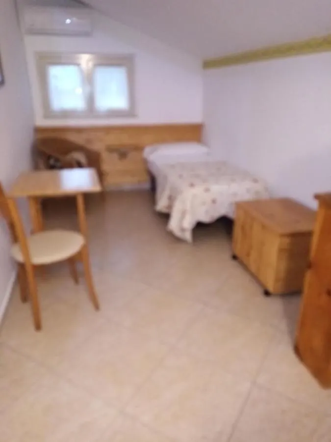Camera con bagno Messina Italia